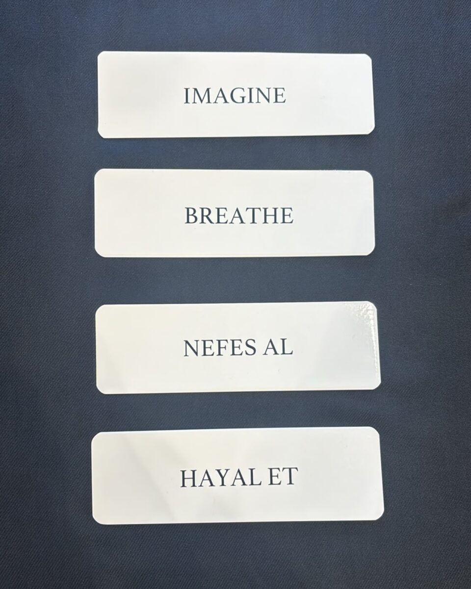 Yoko Ono Cetvel Kitap Ayracı